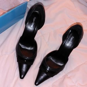 Womens size 9 black heels
